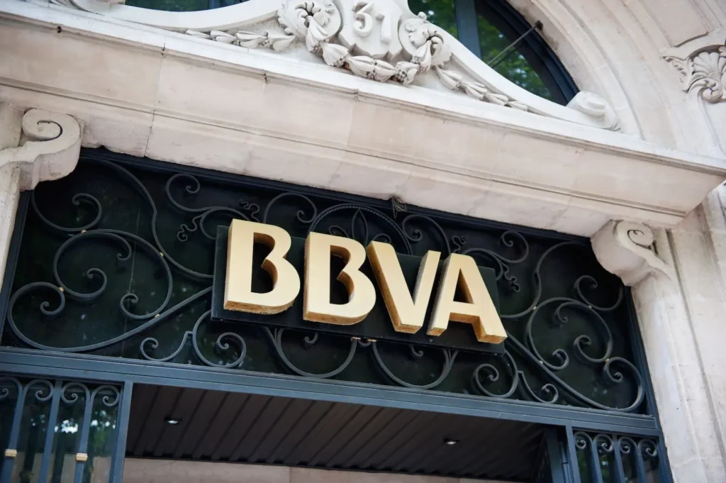 بانک BBVA اسپانیا - منبع: Shutterstock