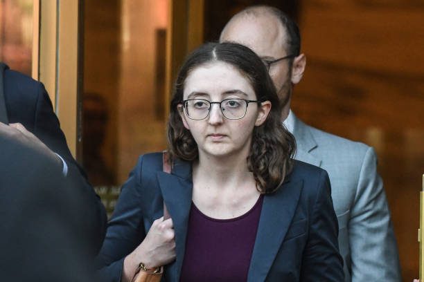 کارولاین الیسون کارولاین الیسون